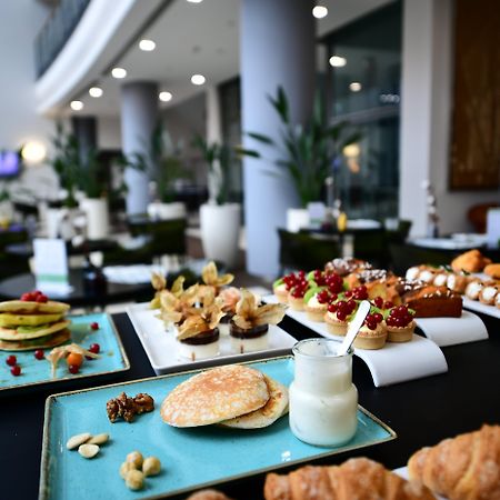 Holiday Inn Nola - Naples Vulcano Buono By Ihg Eksteriør billede