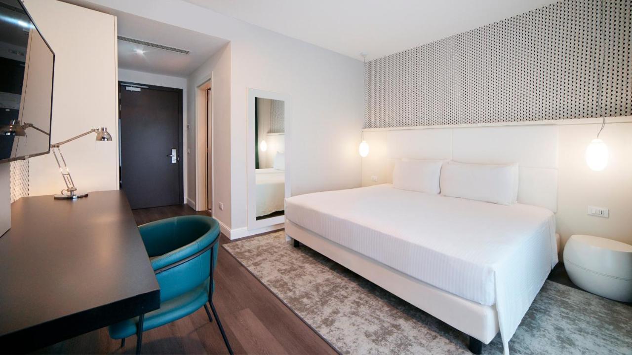 Holiday Inn Nola - Naples Vulcano Buono By Ihg Eksteriør billede